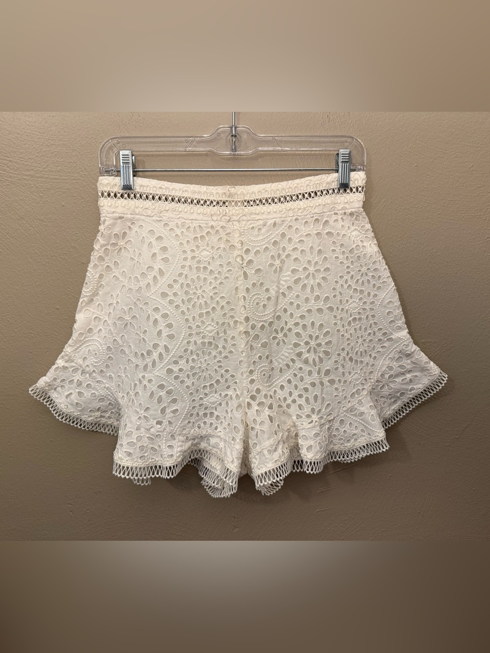 Zimmermann Lovelorn Flutter Lace Eyelet High Waist Shorts Size 2 100% Cotton